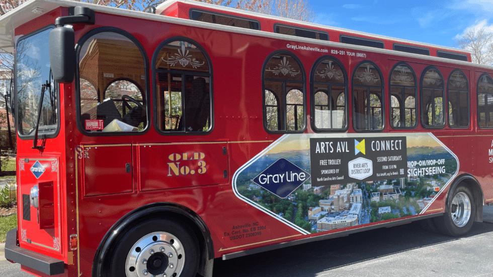artsavl-trolley-launch