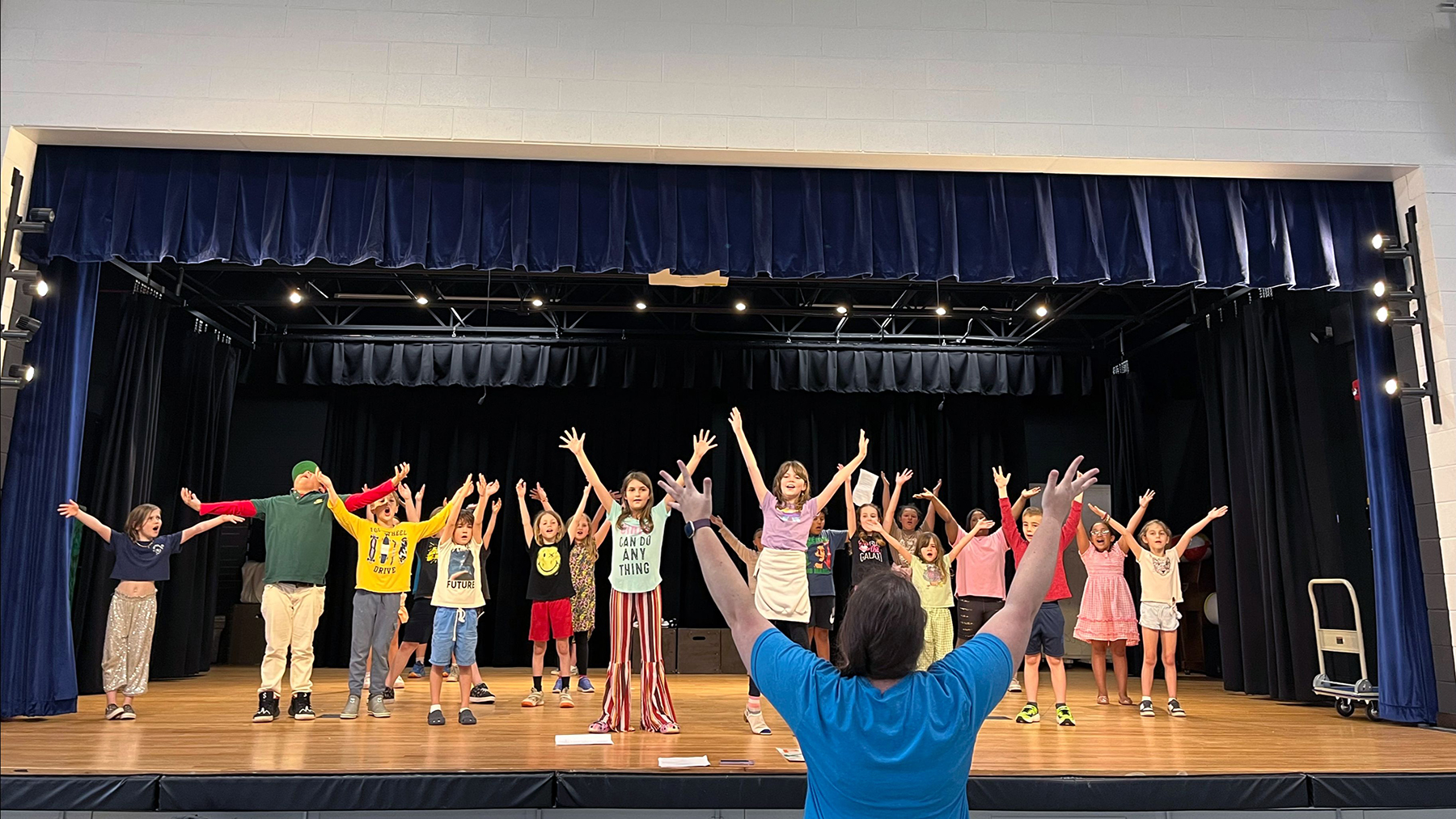 Buncombe County Schools K-6 students practice for mini production of Frozen for KIDS, Photo courtesy of Playground Stage Children's Theatre Buncombe County Schools K-6 students practice for mini production of Frozen for KIDS, Photo courtesy of Playground Stage Children's Theatre